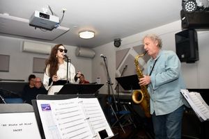 Alexa Ray Joel and Jay Leslie Photo