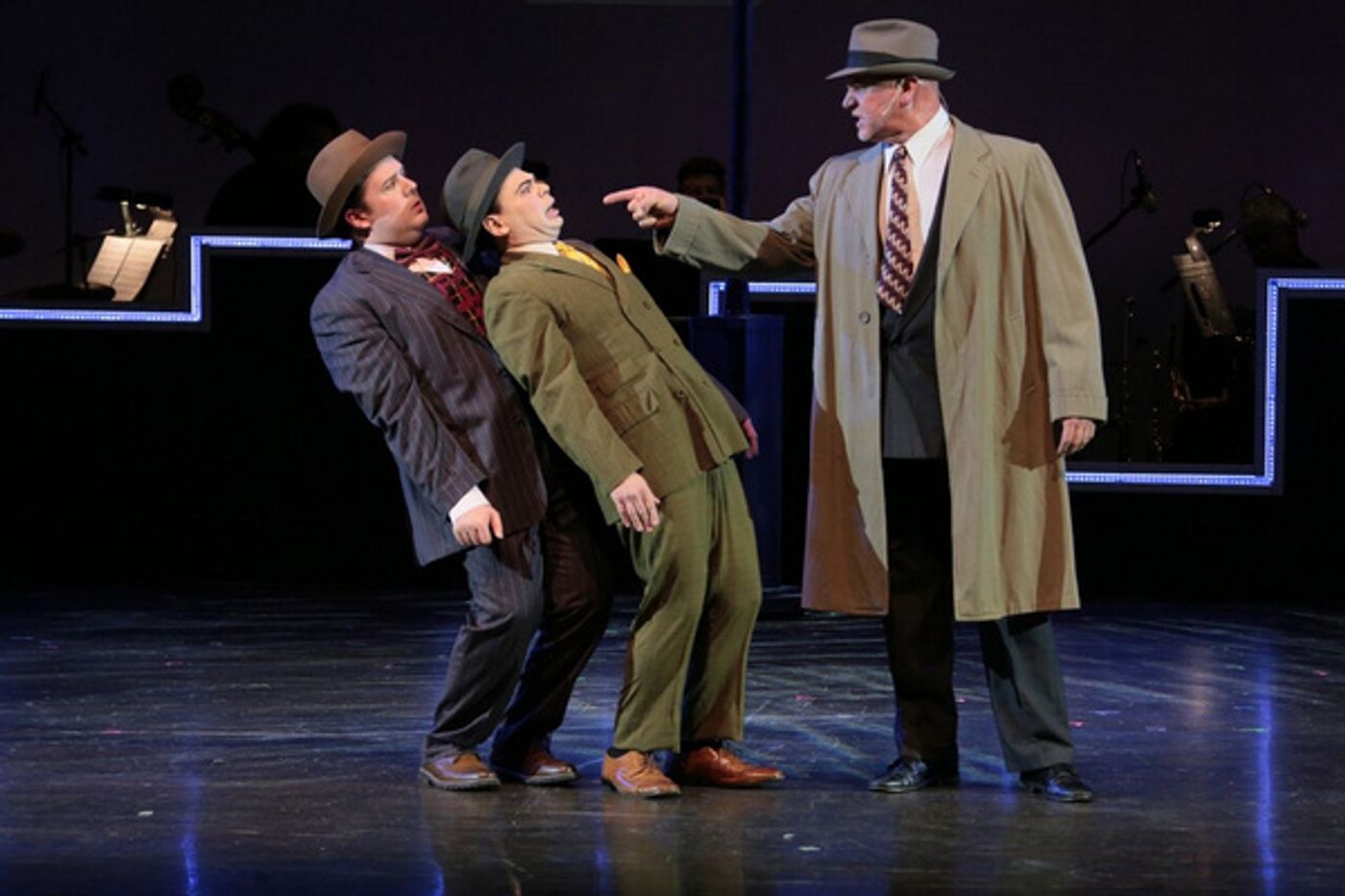 Photo Flash: First Look at GUYS AND DOLLS at Axelrod  Image