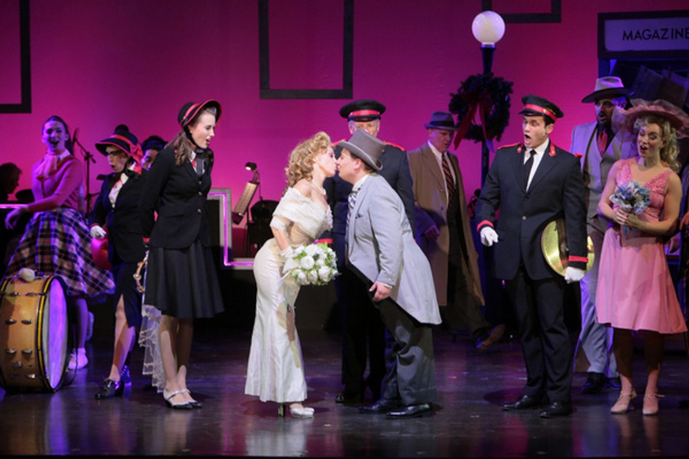Photo Flash: First Look at GUYS AND DOLLS at Axelrod  Image