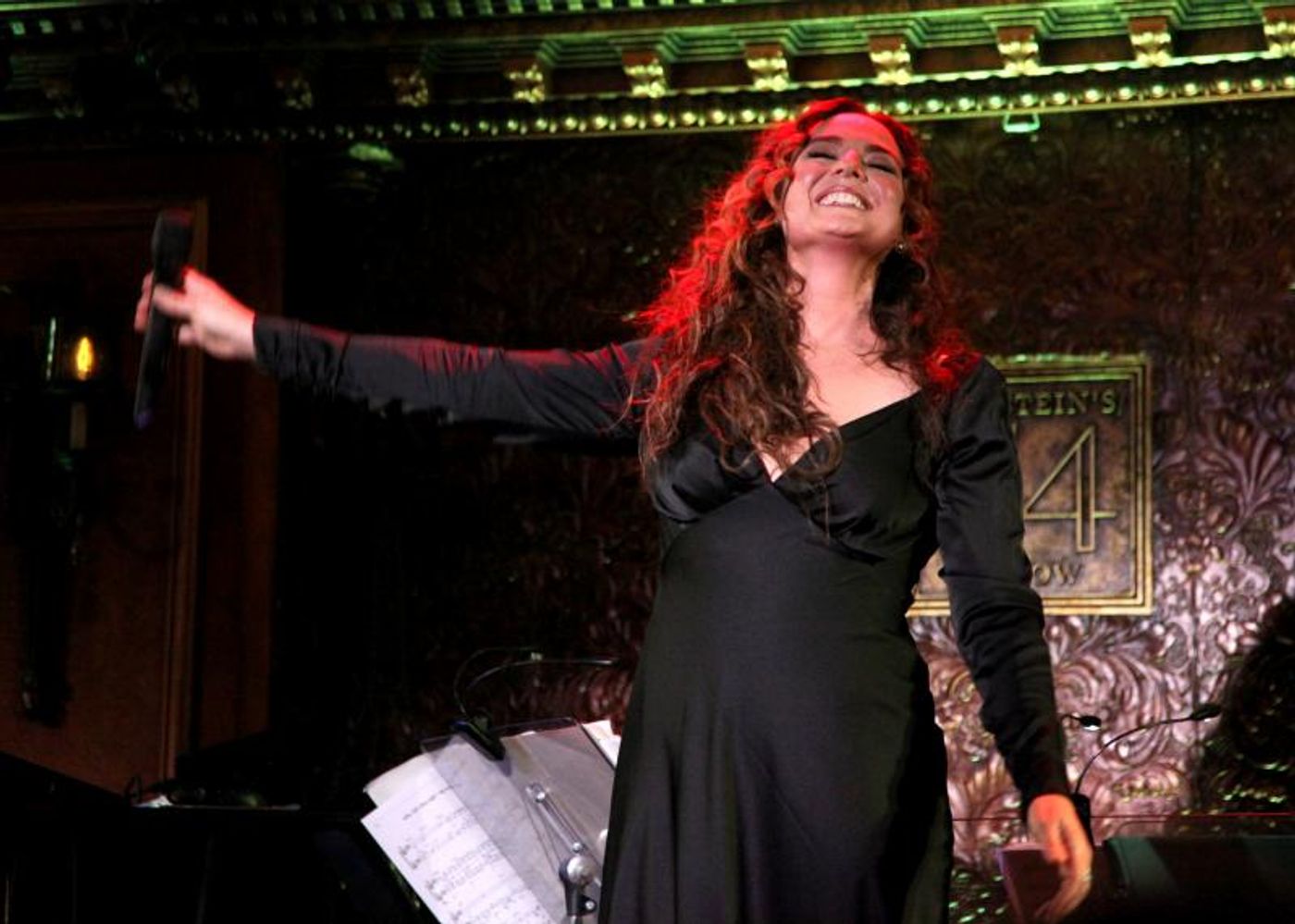 Review: Melissa Errico Continues AN EVEN GRANDER AFFAIR With Throngs of Fans at 54 Below  Image