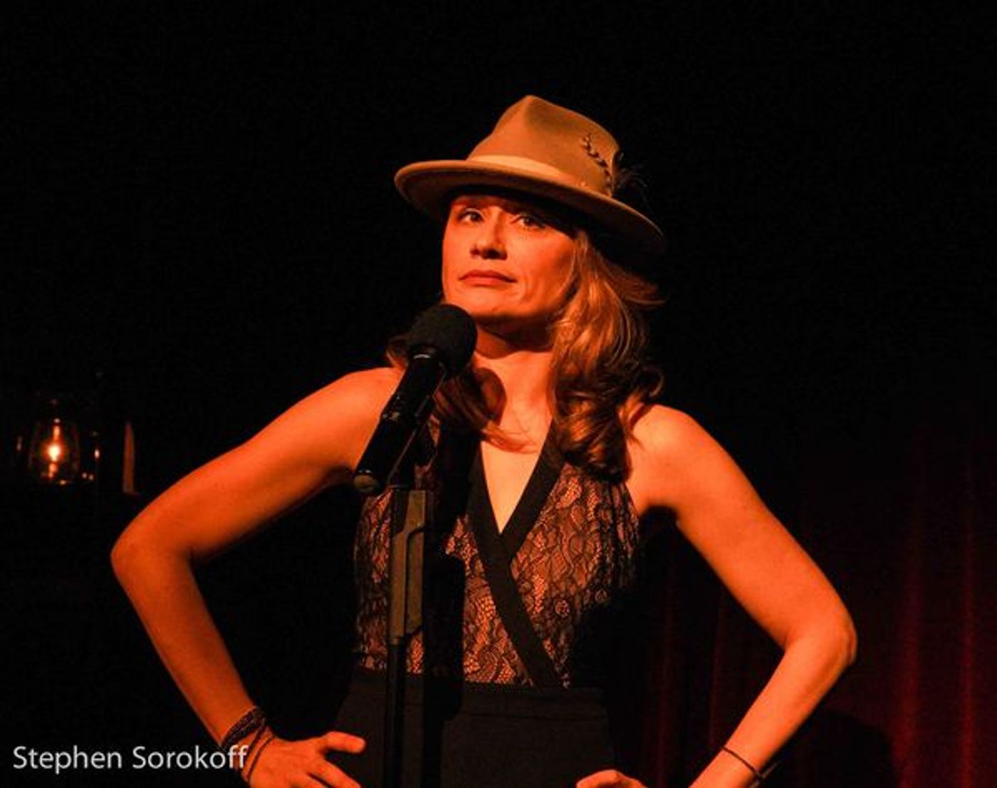 Photo Coverage: Lianne Marie Dobbs Brings WHY CAN'T A WOMAN BE MORE LIKE A MAN to the Beach Cafe  Image