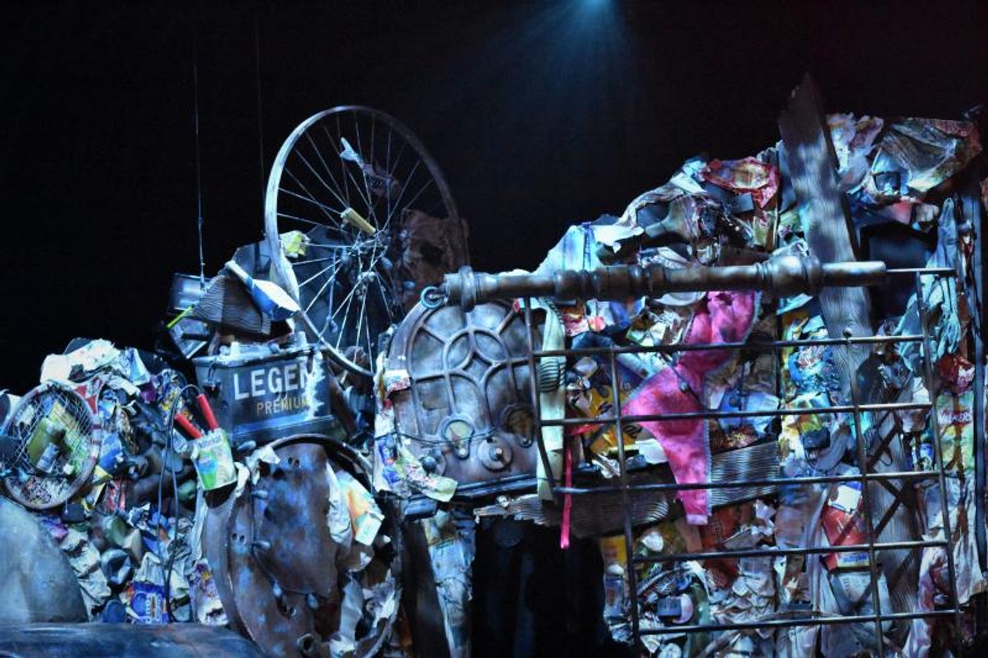 Photo Coverage: CATS Opens Four-Week Limited Engagement in Manila, Now Thru 1 Dec.  Image