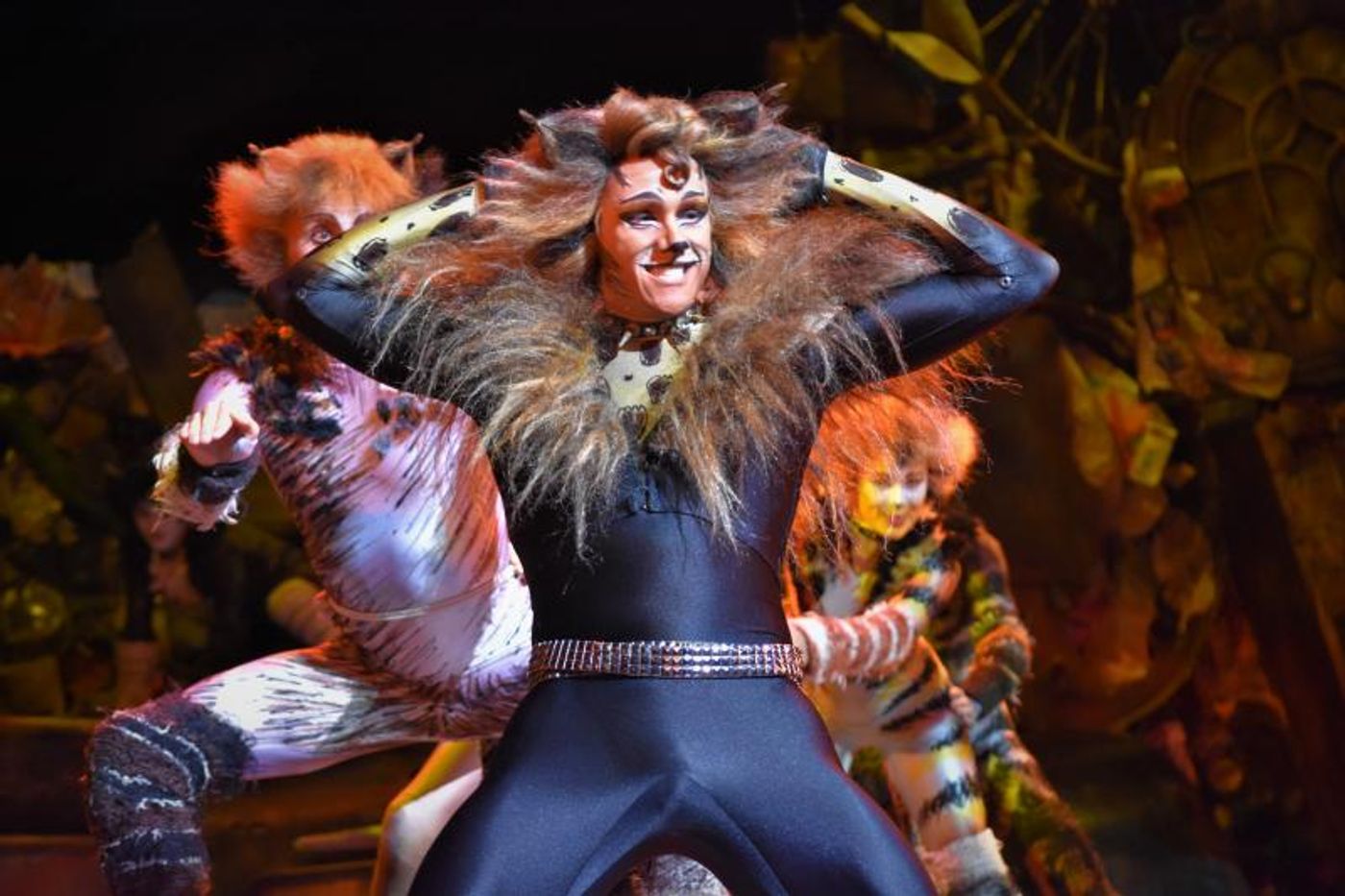 Photo Coverage: CATS Opens Four-Week Limited Engagement in Manila, Now Thru 1 Dec.  Image