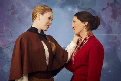 Kate Berg, Susan Maris Photo