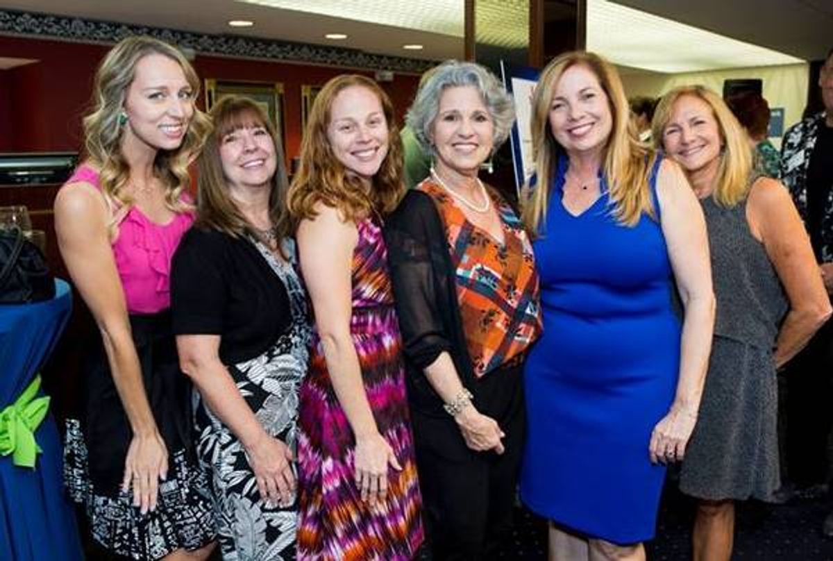 Amy McDonald, Debbie Journell, Stacey Ziegler, Ellen Fischer, Julie Valent and Shari Lynn

 at 