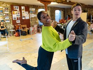 Amara Okereke, Dylan Mason Photo