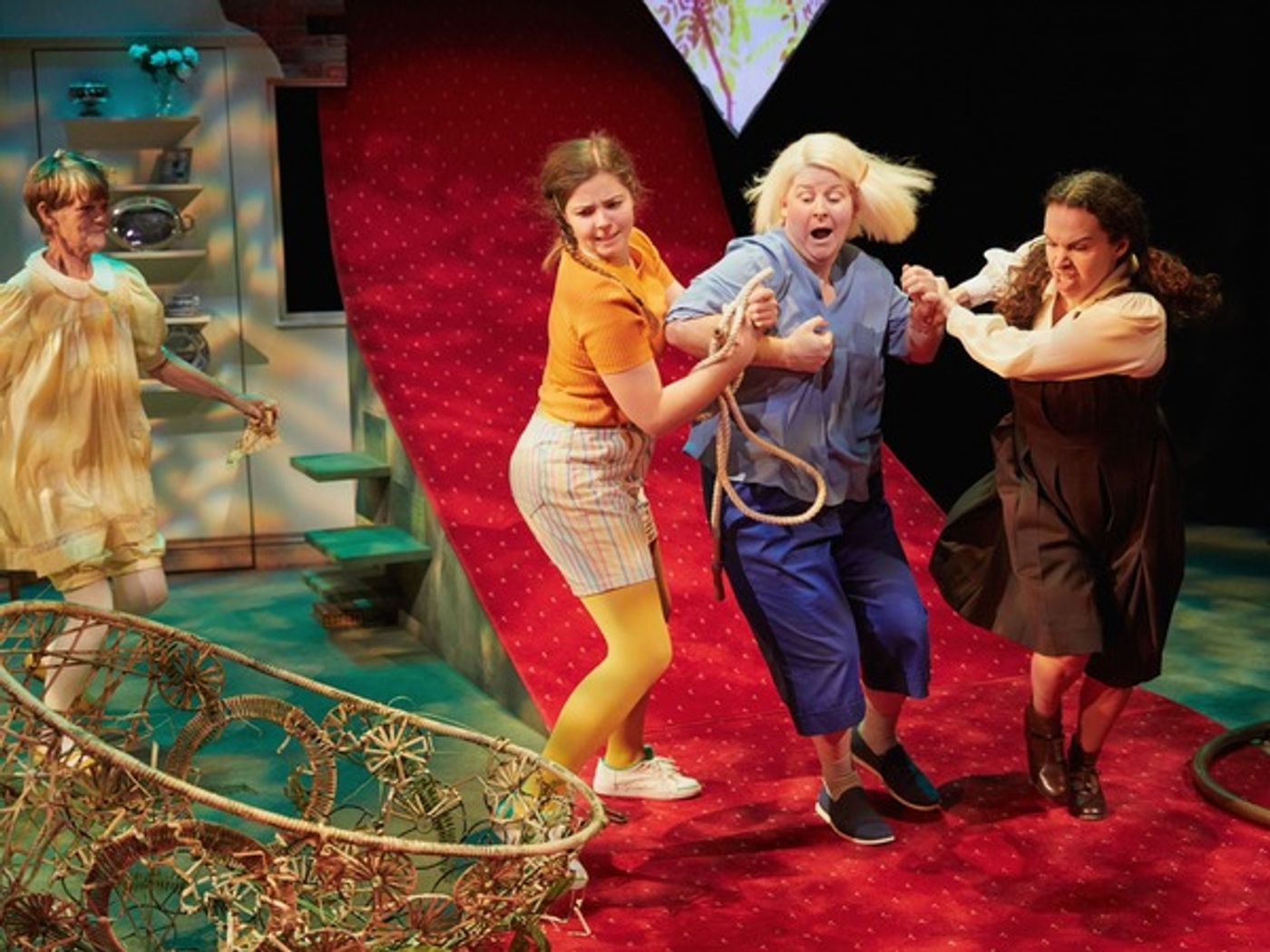 Photo Flash: First Look at MY MOTHER SAID I NEVER SHOULD at Sheffield Theatres Photo Flash: First Look at MY MOTHER SAID I NEVER SHOULD at Sheffield Theatres Image