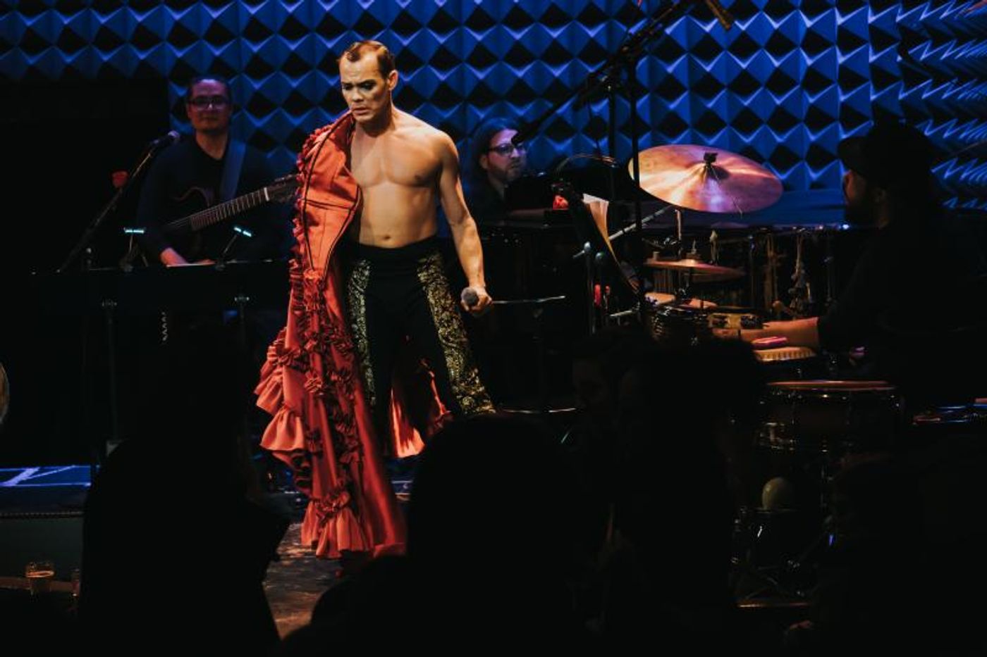 Review: Migguel Anggelo Enthralls with LATINXOXO at Joe's Pub  Image