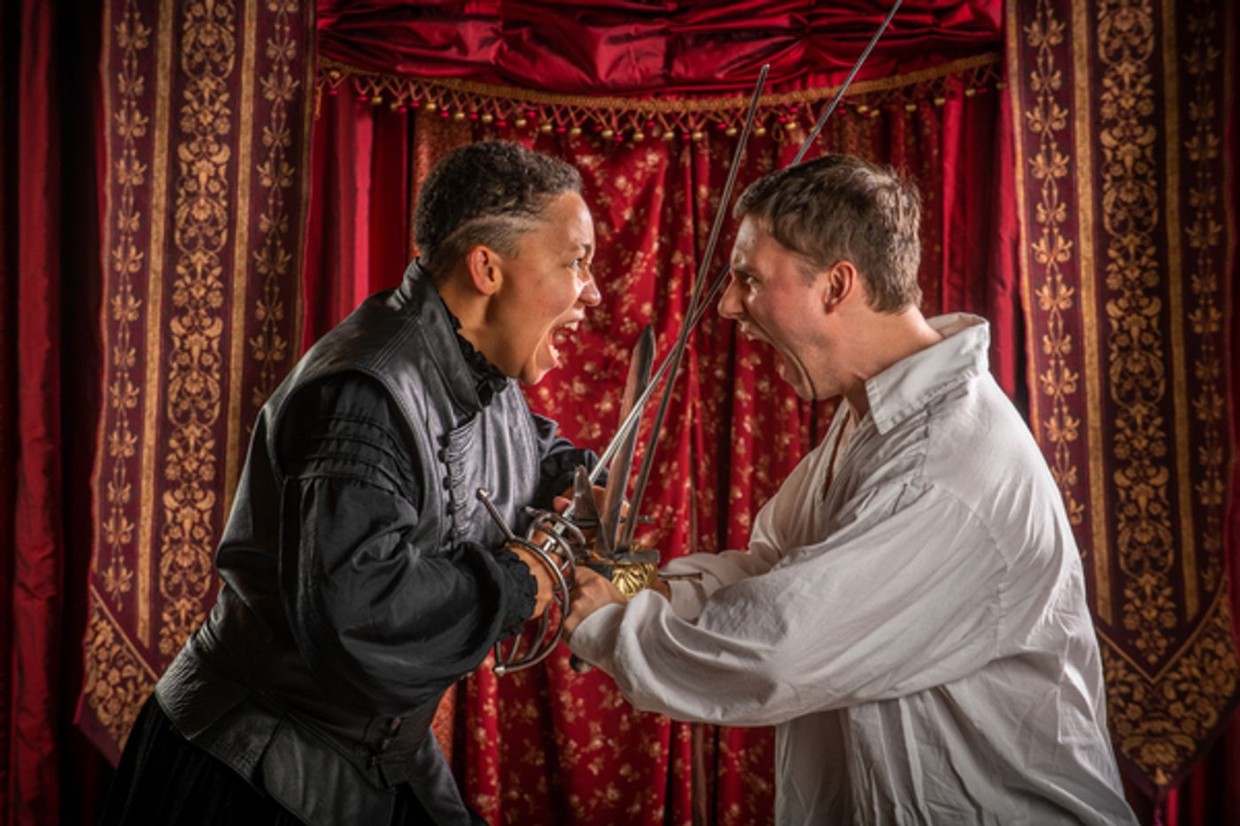 Photo Flash: The Contemporary Theater Company Presents HAMLET By Candlelight  Image