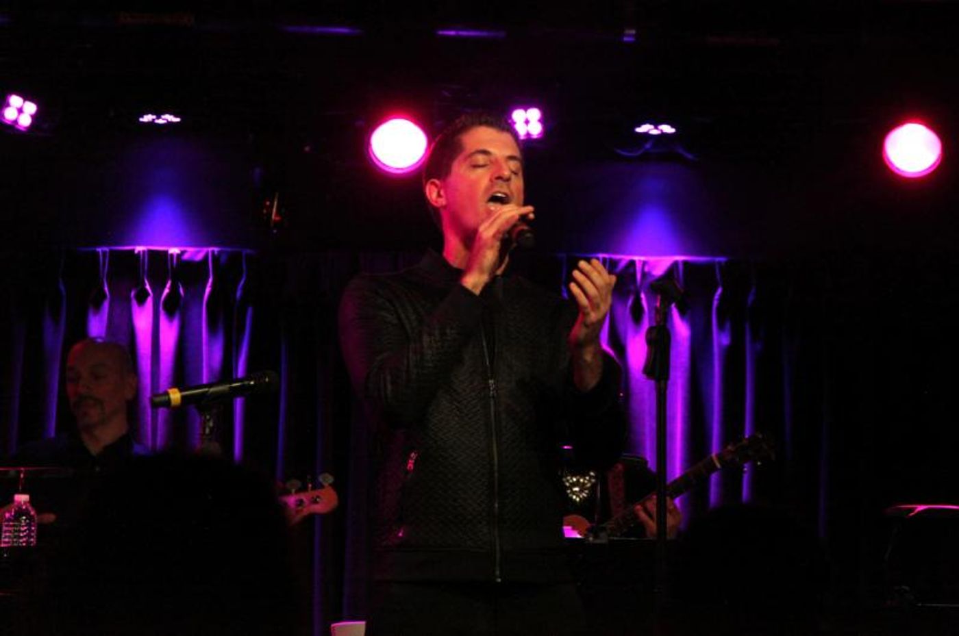 Review: Anthony Nunziata Opens His Arms and His Heart At His BIRTHDAY BASH CONCERT at The Green Room 42  Image