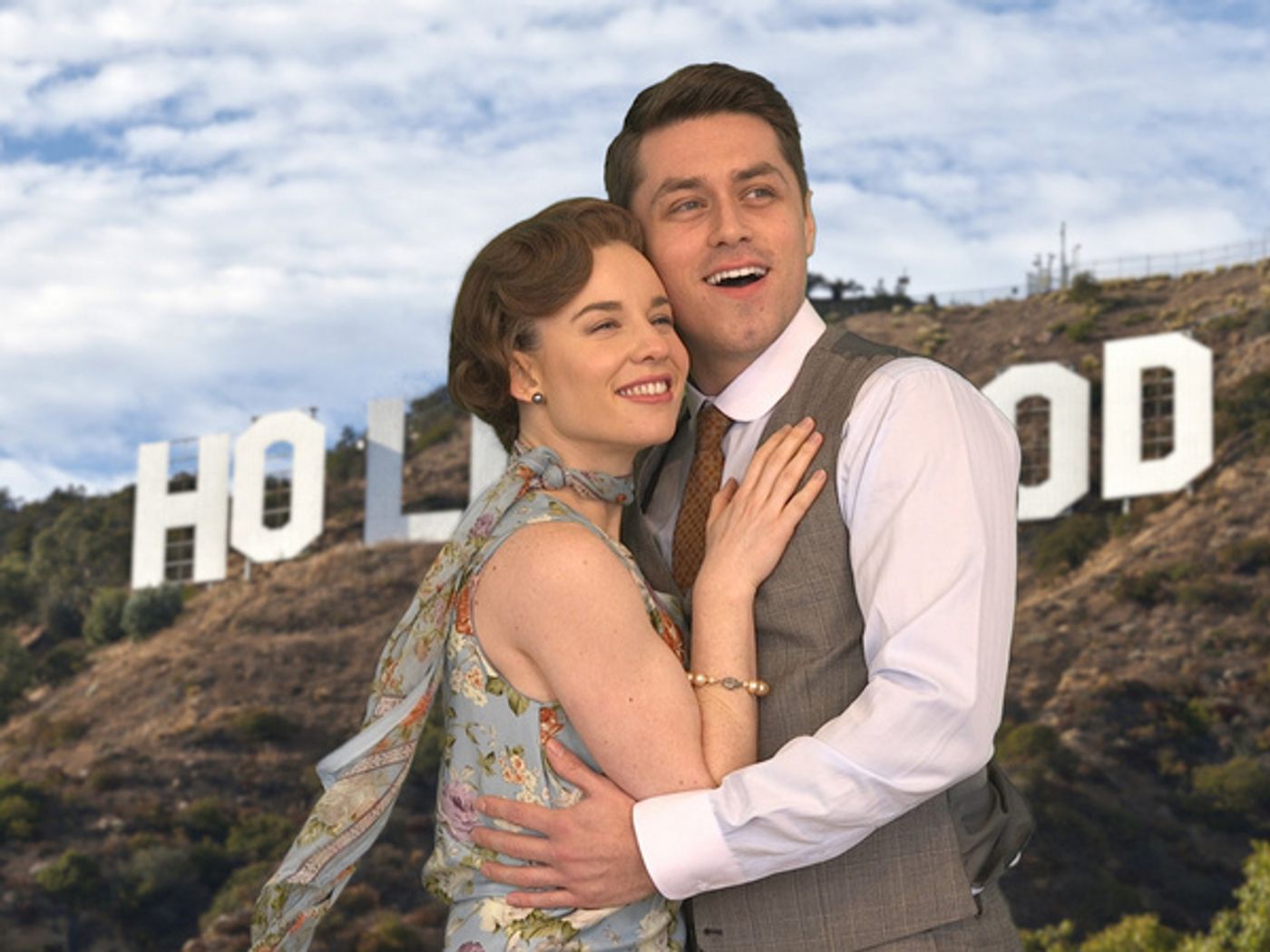 Photo Flash: First Look At Philip Bertioli And Rebecca Jayne Davies in SINGIN' IN THE RAIN At The Mill At Sonning  Image