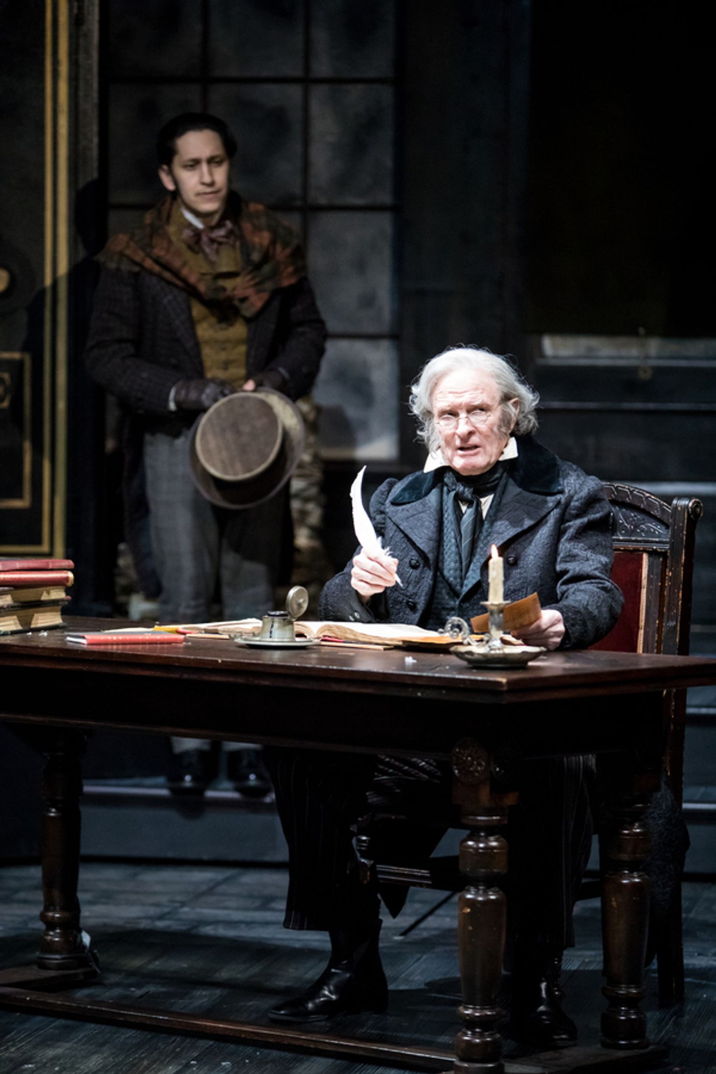 Photo Flash: First Look At A CHRISTMAS CAROL At The Guthrie Theater  Image