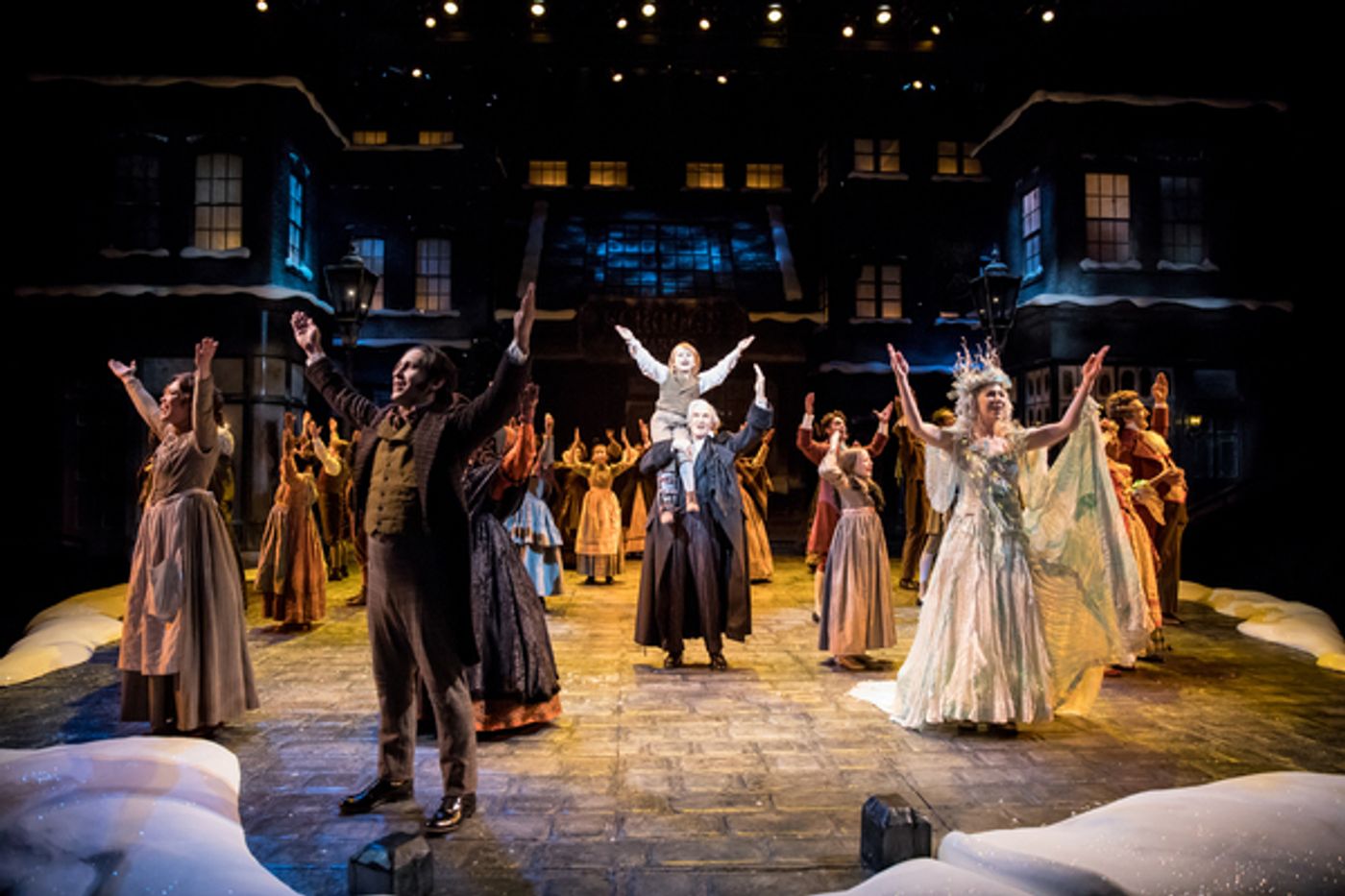 Photo Flash: First Look At A CHRISTMAS CAROL At The Guthrie Theater  Image