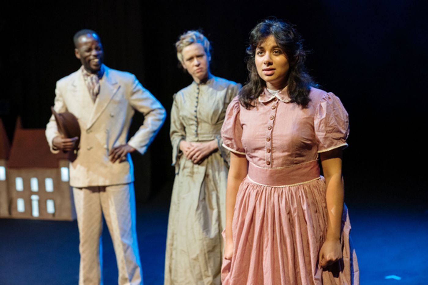 Photo Flash: First Look at THE CANTERVILLE GHOST at the Unicorn Theatre  Image