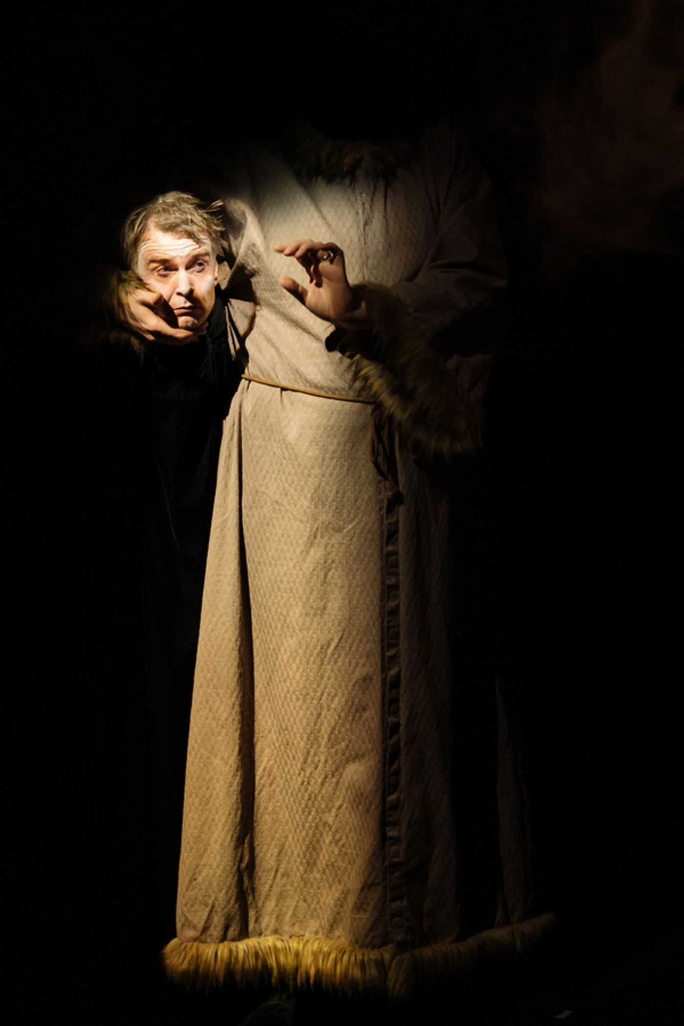 Photo Flash: First Look at THE CANTERVILLE GHOST at the Unicorn Theatre  Image