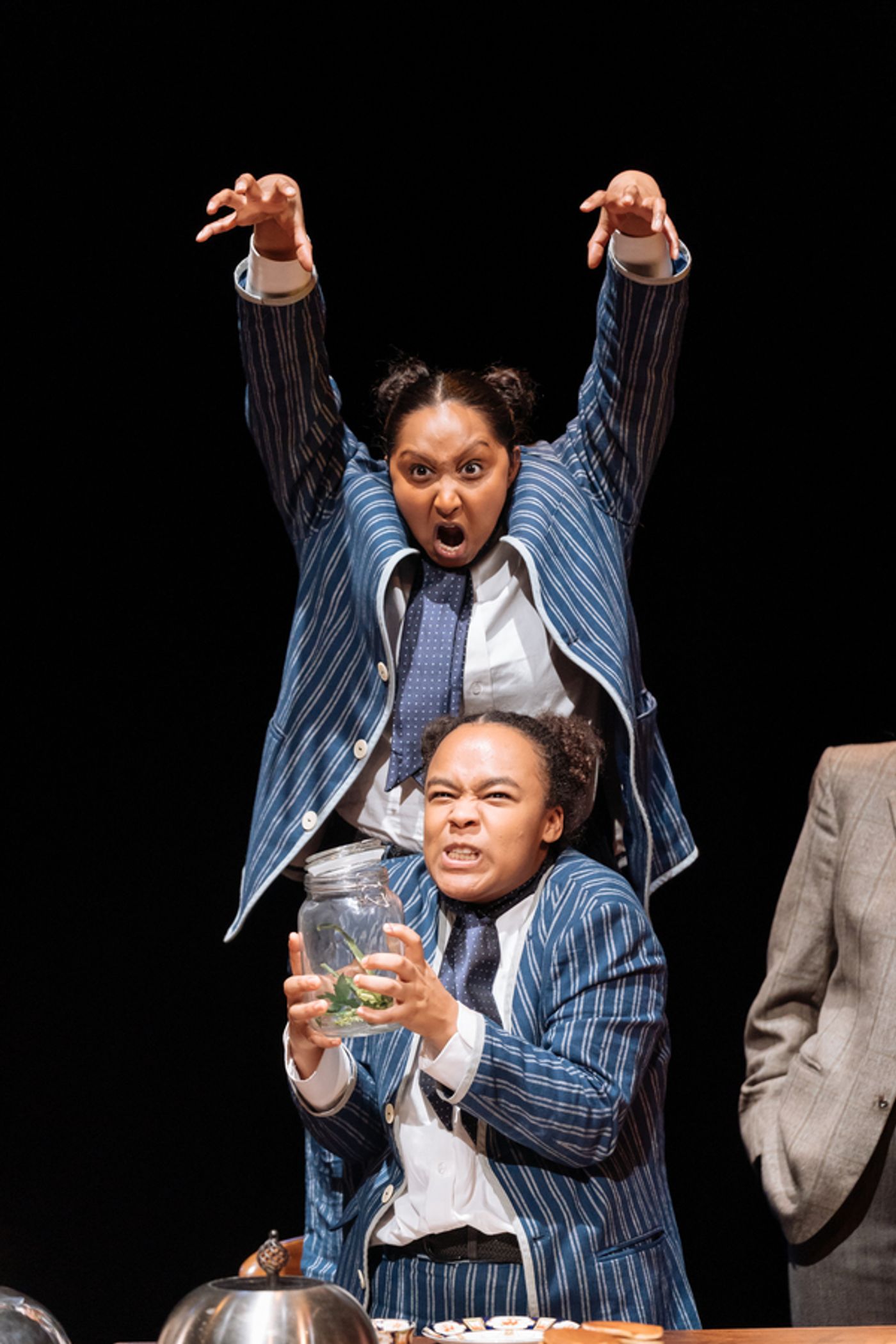 Photo Flash: First Look at THE CANTERVILLE GHOST at the Unicorn Theatre  Image