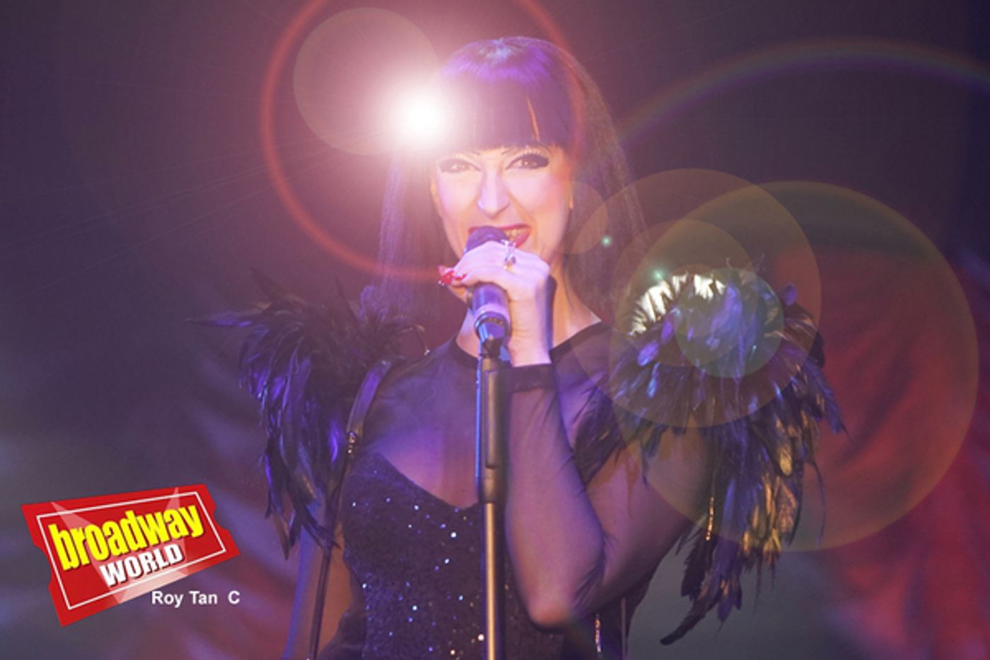 Photo Flash: First Look at LA CLIQUE at Leicester Square Spiegeltent  Image