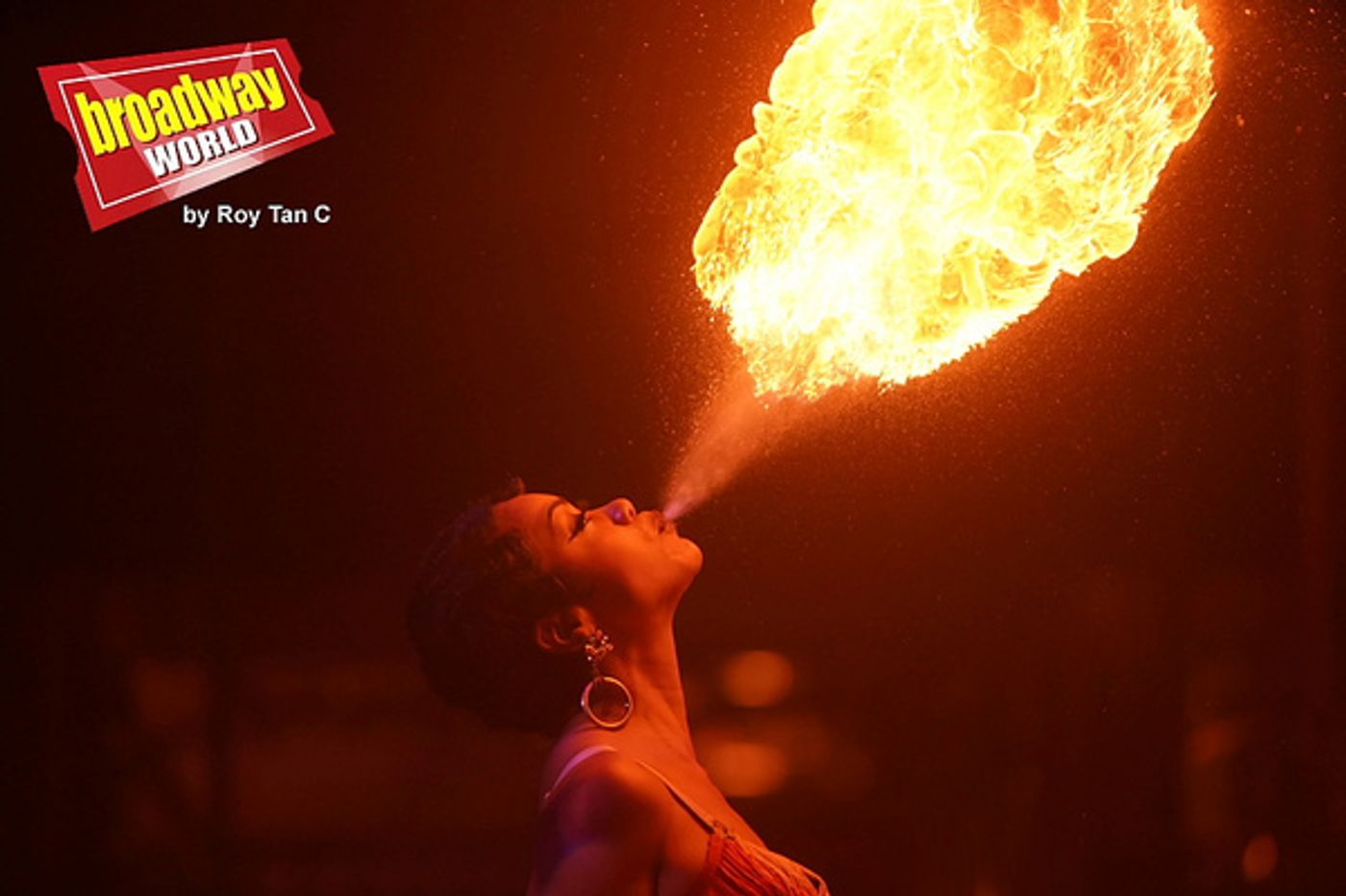 Photo Flash: First Look at LA CLIQUE at Leicester Square Spiegeltent  Image