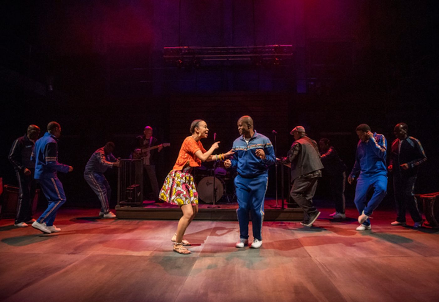 Photo Flash: Take a Look at Steppenwolf's World Premiere Production of LINDIWE Photo Flash: Take a Look at Steppenwolf's World Premiere Production of LINDIWE Image