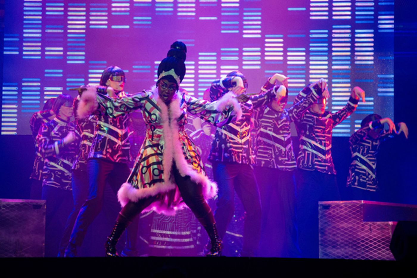 Photo Coverage: WE WILL ROCK YOU Arrives at Hulu Theater at Madison Square Garden  Image