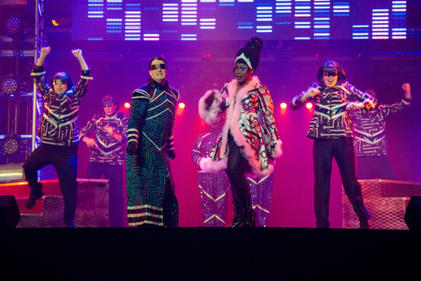 Photo Coverage: WE WILL ROCK YOU Arrives at Hulu Theater at Madison Square Garden  Image