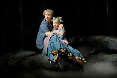 Heidi Stober as Gretel and Sasha Cooke Photo