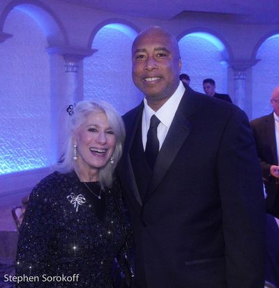 Jamie deRoy & Bernie Williams Photo