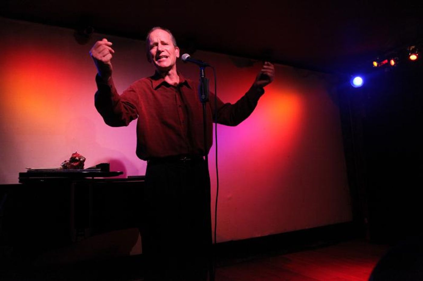 Review: Rian Keating Puts His Audience IN THIS TRAVELING HEART at Don't Tell Mama Review: Rian Keating Puts His Audience IN THIS TRAVELING HEART at Don't Tell Mama Image