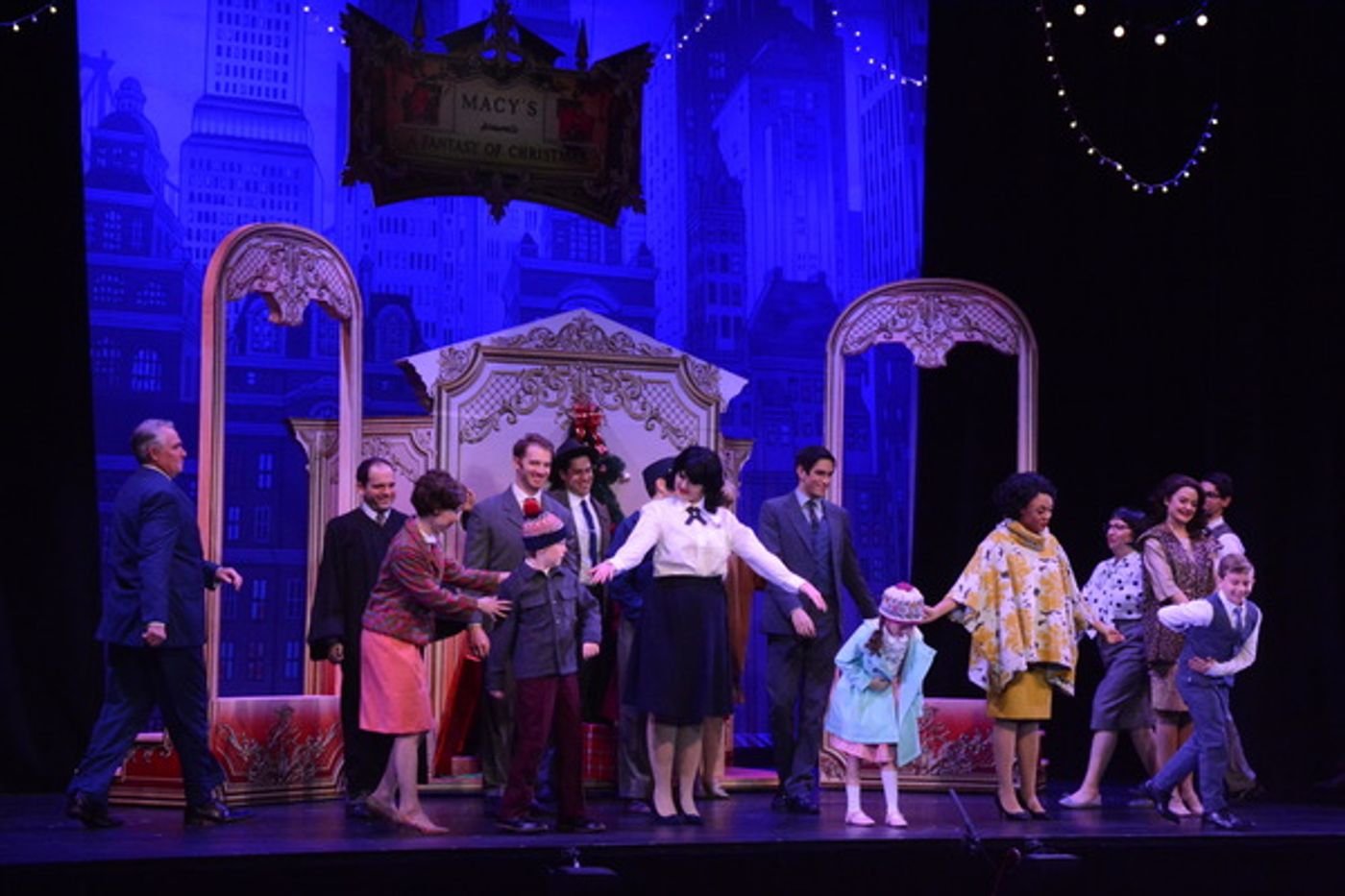 Photo Coverage: MIRACLE ON 34th STREET THE MUSICAL Opens at The Argyle Theatre  Image