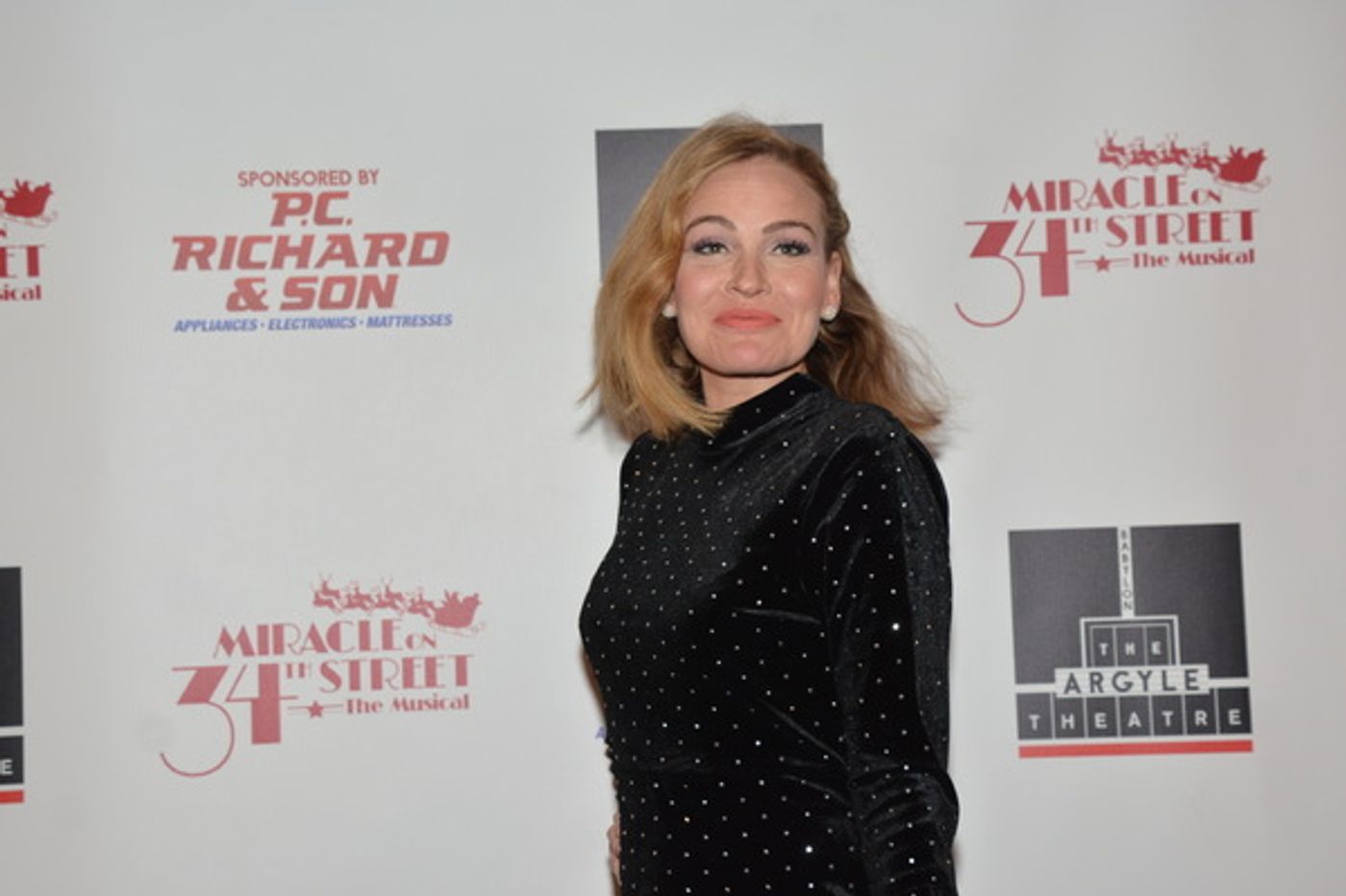 Photo Coverage: MIRACLE ON 34th STREET THE MUSICAL Opens at The Argyle Theatre  Image