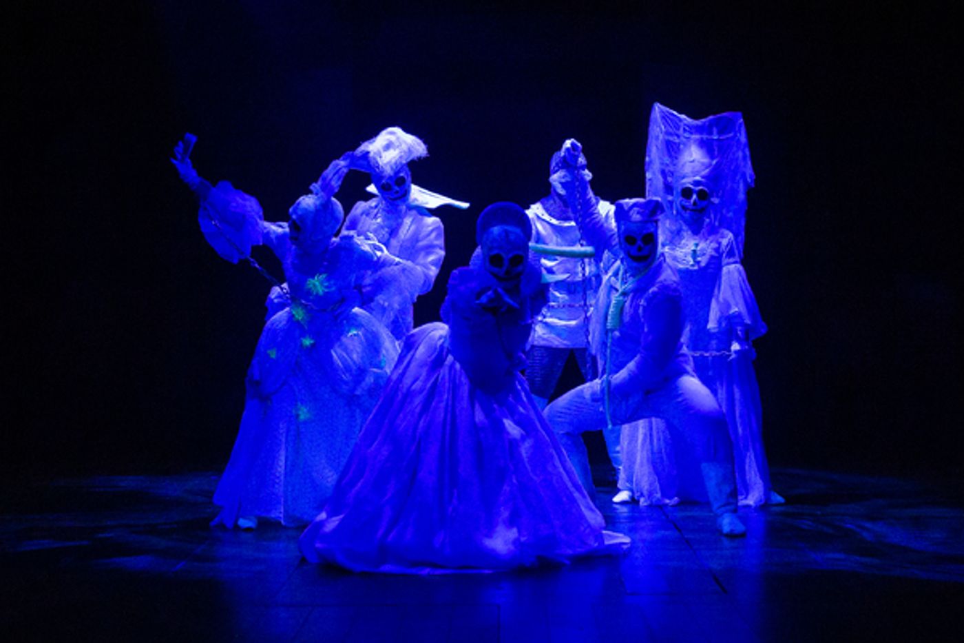 Photo Flash: First Look At A CHRISTMAS CAROL At Alley Theatre  Image