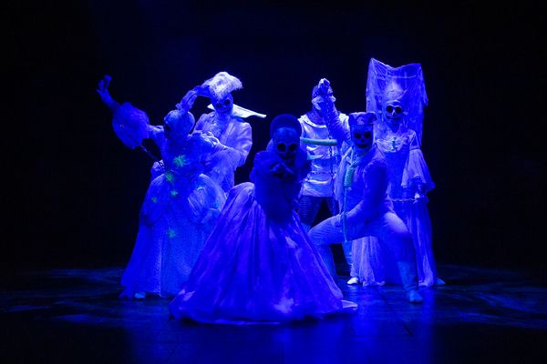 The Company in the Alley Theatreâ€™s production of A Christmas Carol  Photo