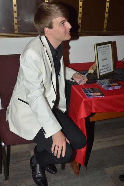 Mark William Photo