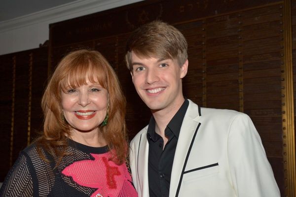 Photo Coverage: Mark William Leads a Benefit for The Actors' Temple  Image