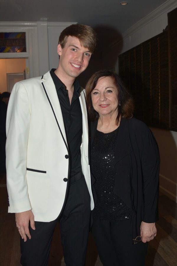 Photo Coverage: Mark William Leads a Benefit for The Actors' Temple  Image