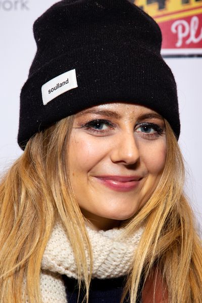 Justine Lupe Photo