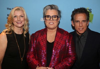 NEW YORK, NEW YORK - NOVEMBER 18:(L-R) Honoree ASCAP's Beth Matthews, Rosie O'Donnell Photo
