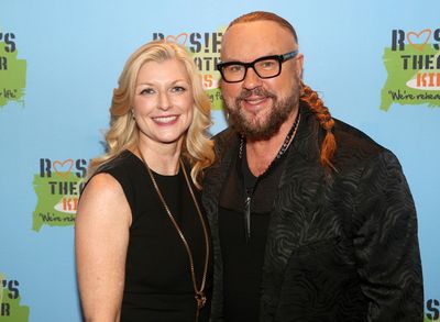 NEW YORK, NEW YORK - NOVEMBER 18: Honoree ASCAP's Beth Matthews and Desmond Child pos Photo