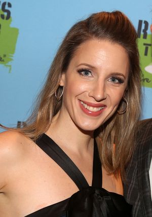 NEW YORK, NEW YORK - NOVEMBER 18: Jessie Mueller poses at the 2019 Rosie's Theater Ki Photo
