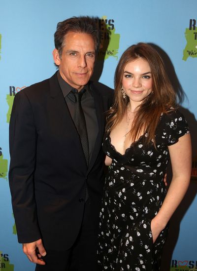 NEW YORK, NEW YORK - NOVEMBER 18: Honoree Ben Stiller and daughter Ella Stiller pose  Photo