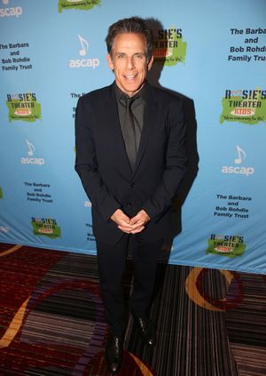NEW YORK, NEW YORK - NOVEMBER 18: Honoree Ben Stiller poses at the 2019 Rosie's Theat Photo