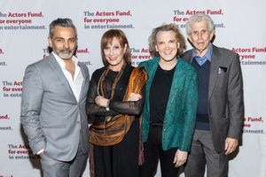  Anil Kumar, Michele Lee, Charles Busch, Tony Roberts Photo
