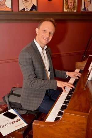 Aron Accurso @ BroadwayWorld Aron Accurso Photo