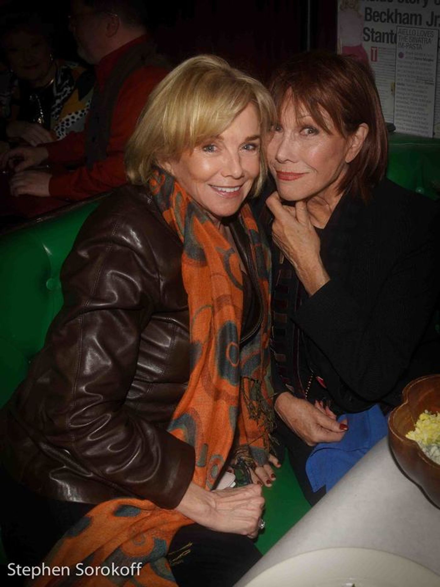 Photo Coverage: Michele Lee and Marilyn Maye Visit Tom Wopat at The Beach Cafe  Image