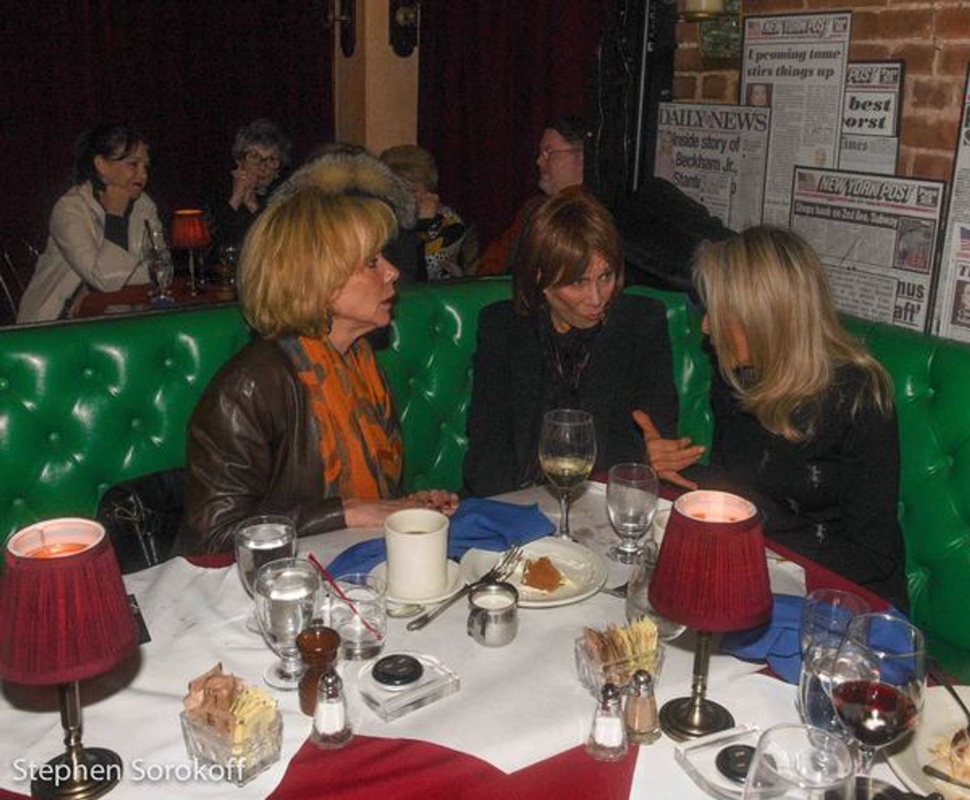 Photo Coverage: Michele Lee and Marilyn Maye Visit Tom Wopat at The Beach Cafe  Image