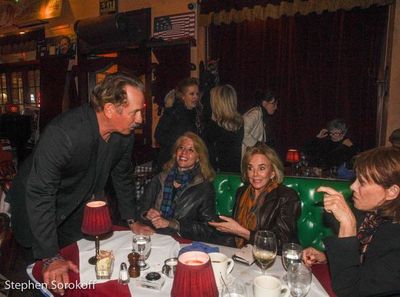 Tom Wopat, Deborah Grace Winer, Linda Purl, Michele Lee Photo