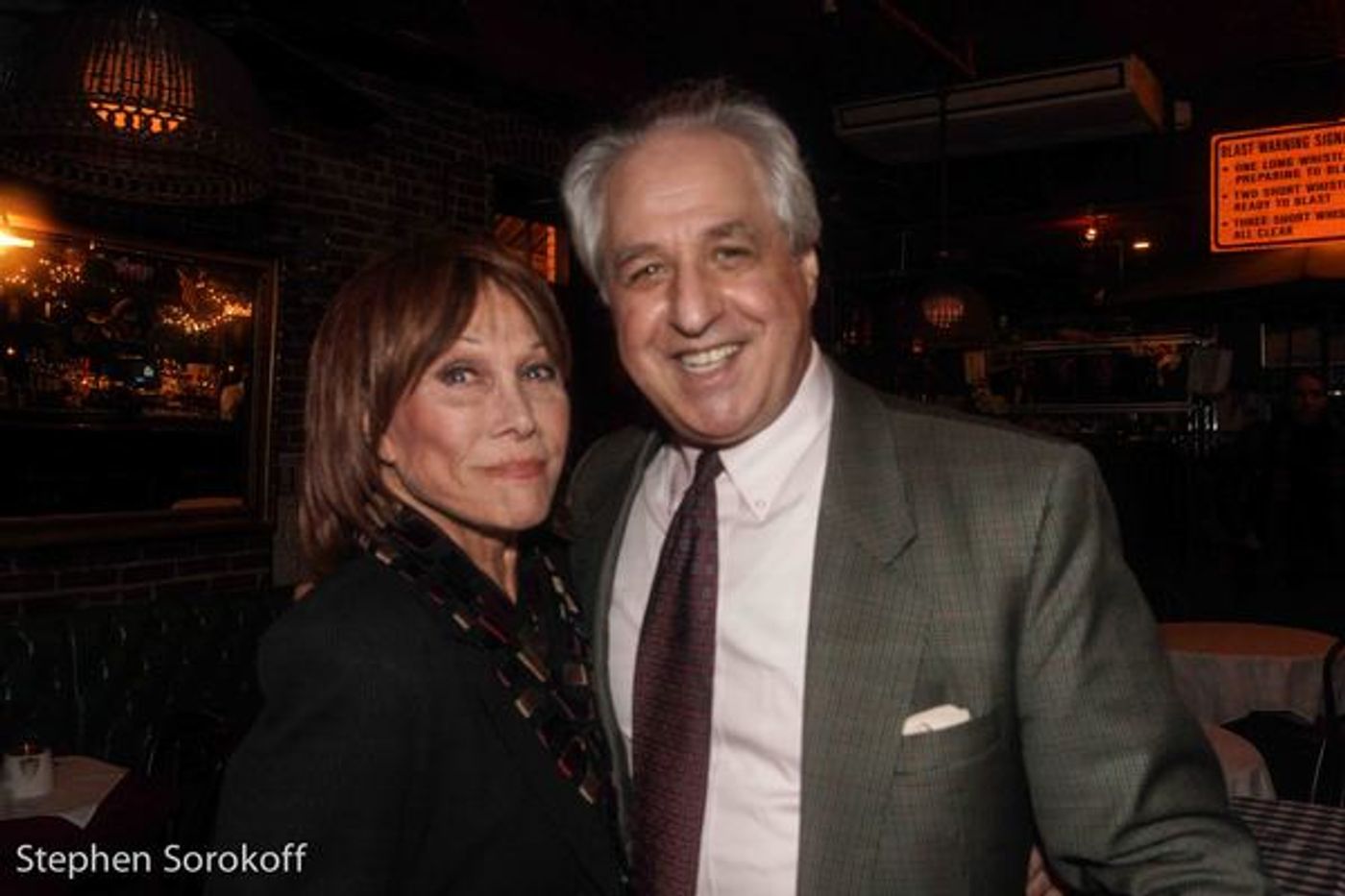 Photo Coverage: Michele Lee and Marilyn Maye Visit Tom Wopat at The Beach Cafe  Image