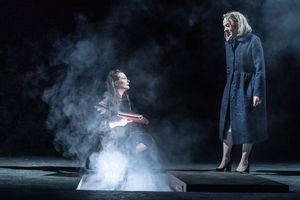 Catherine McCormack, Niamh Cusack @ BroadwayWorld Catherine McCormack, Niamh Cusack Photo