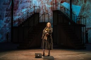 Niamh Cusack @ BroadwayWorld Niamh Cusack Photo