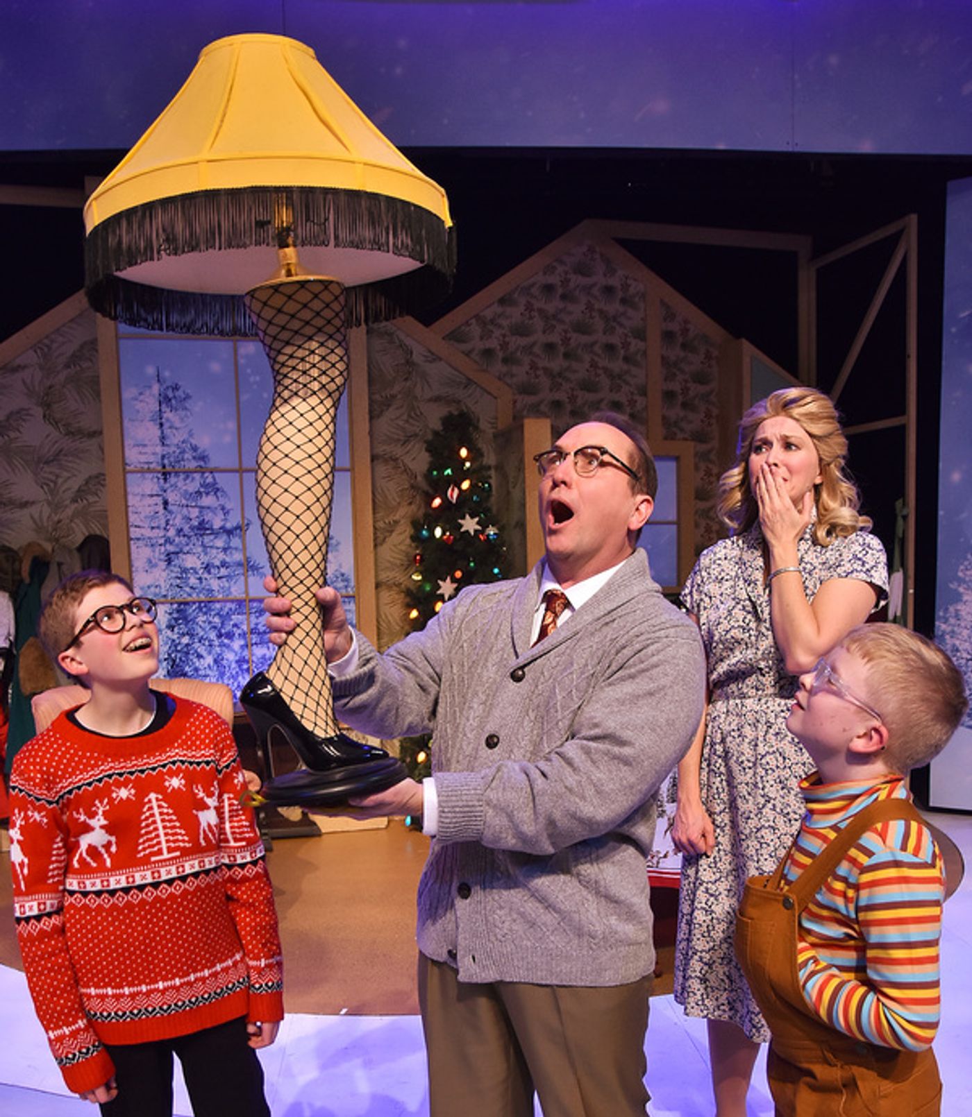 Photo Flash: Beef & Boards Dinner Theatre Presents A CHRISTMAS STORY  Image